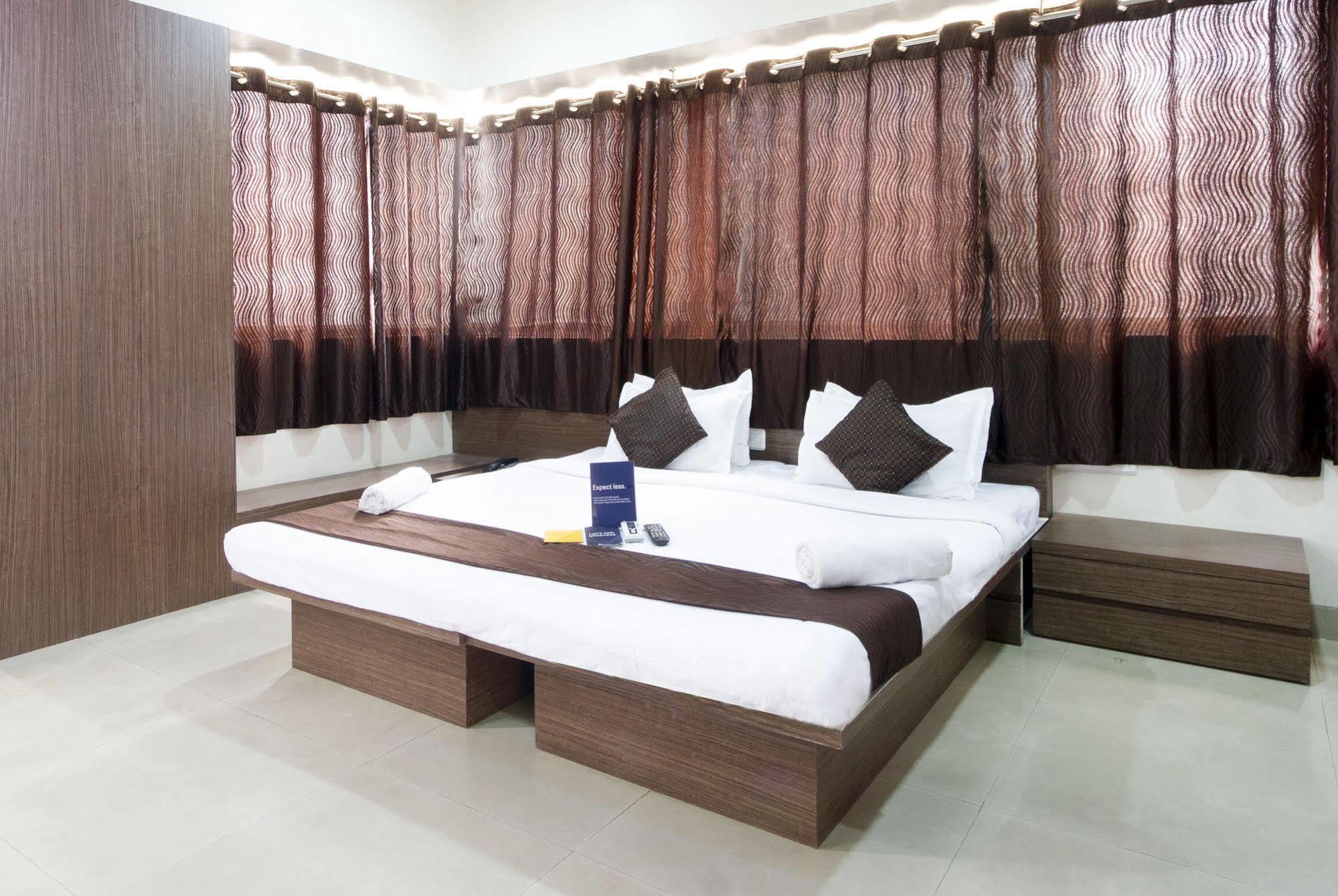 Blossoms Aparthotel Pune
